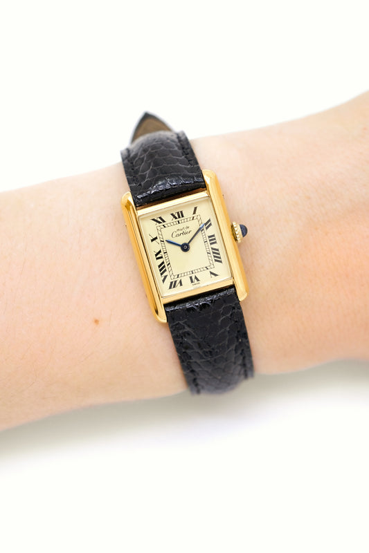 Cartier Tank Must Champagne - Petit Modèle