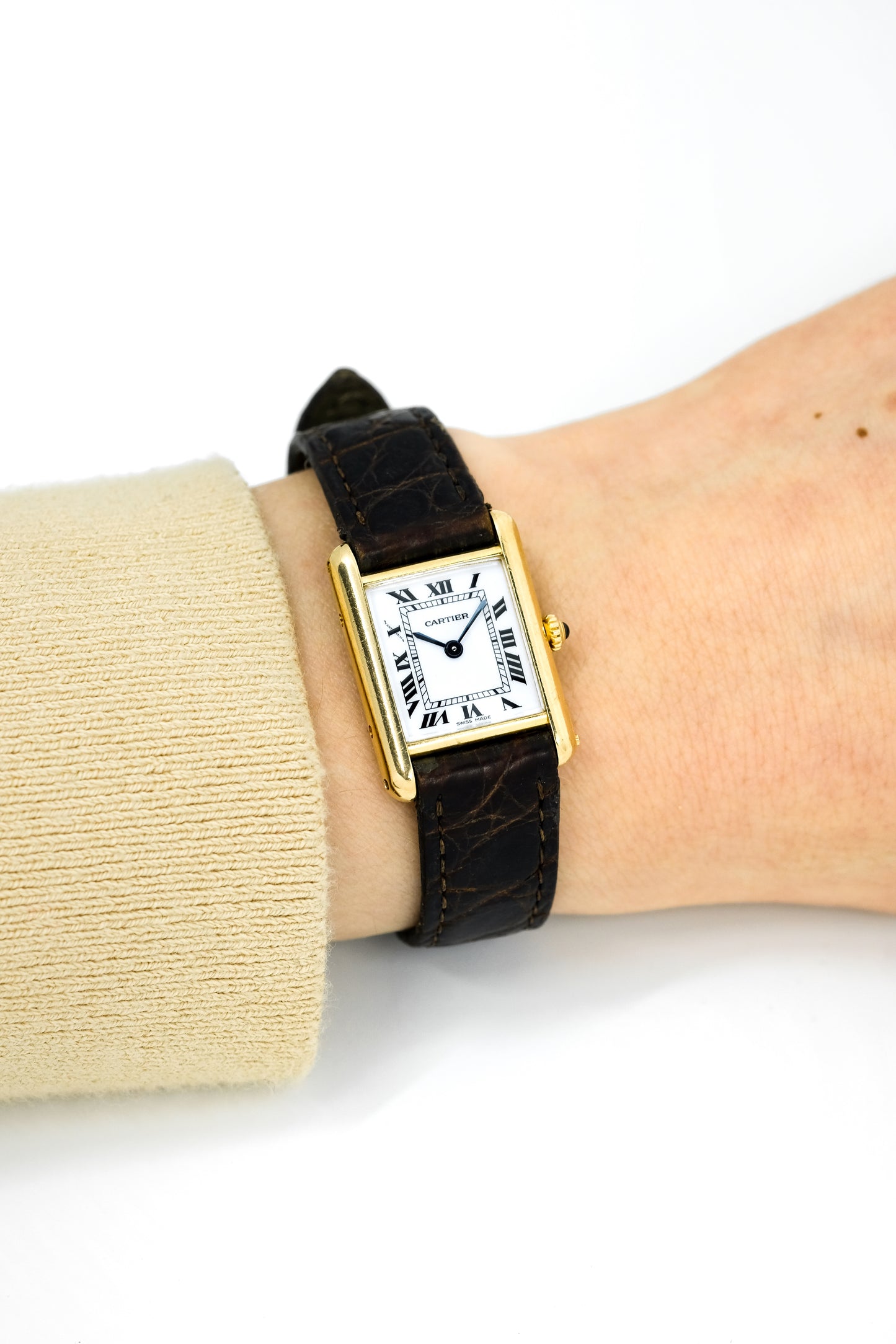 Cartier Tank Louis Medium Yellow Gold (after-sales service papers)