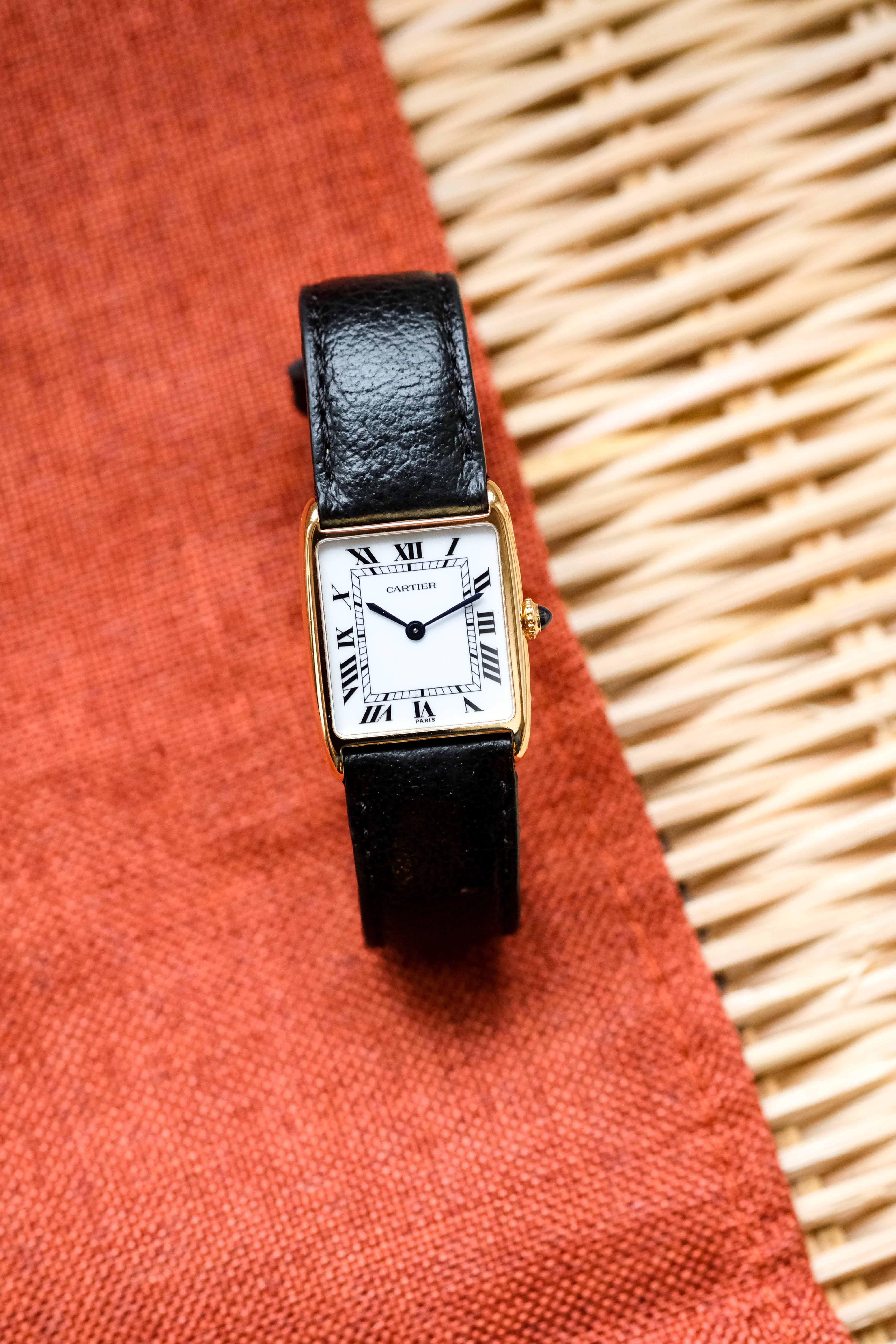 Cartier Tank Arrondie Extra-plate ref. 96041 - Mechanical - c