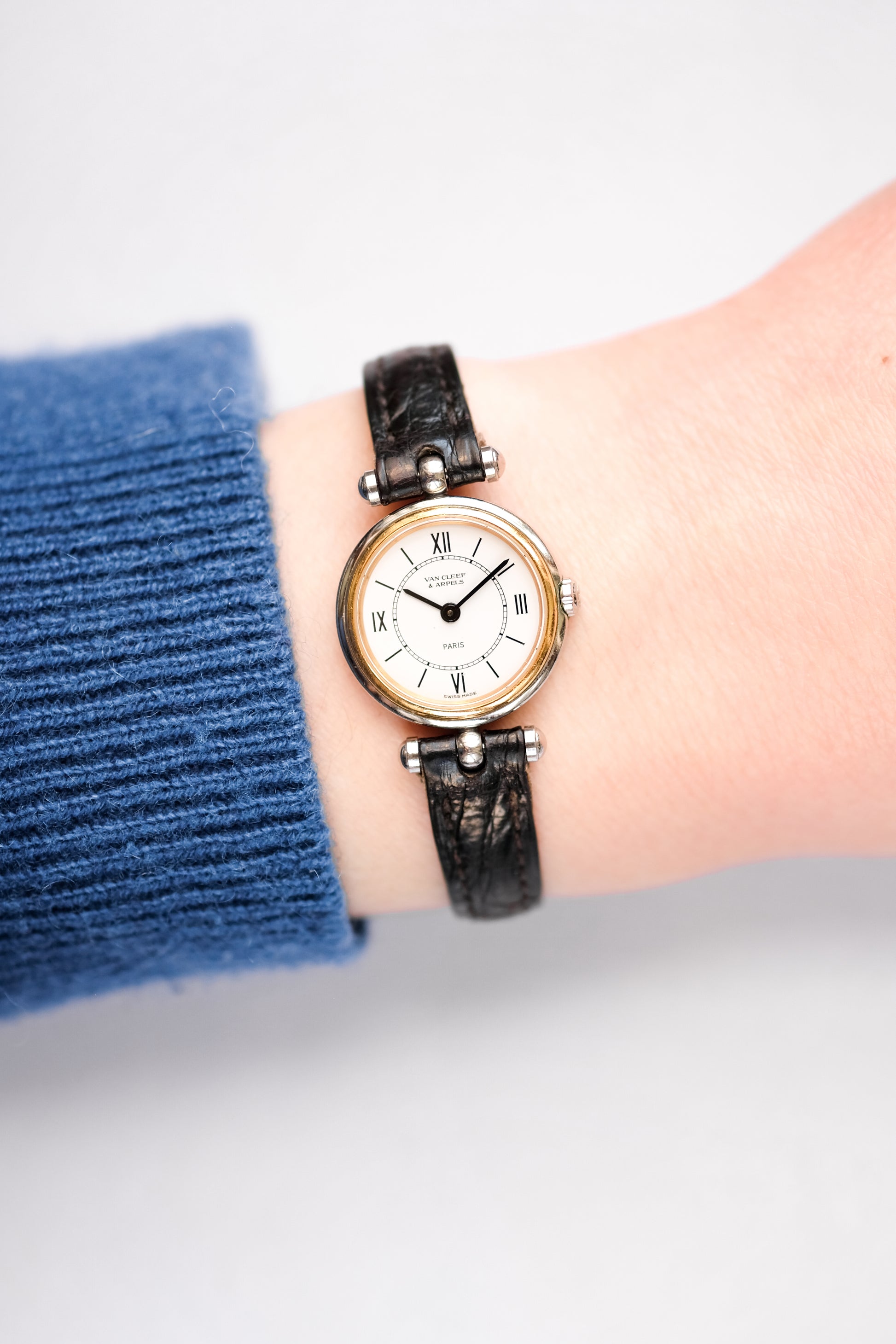 Van Cleef Arpels “Pierre Arpels” Mini – “La Collection