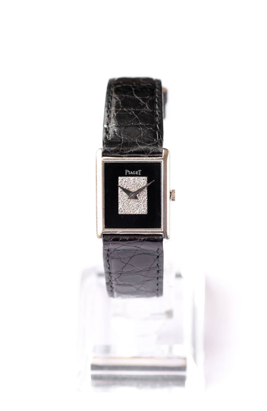 Piaget Tank - White gold, onyx and diamonds