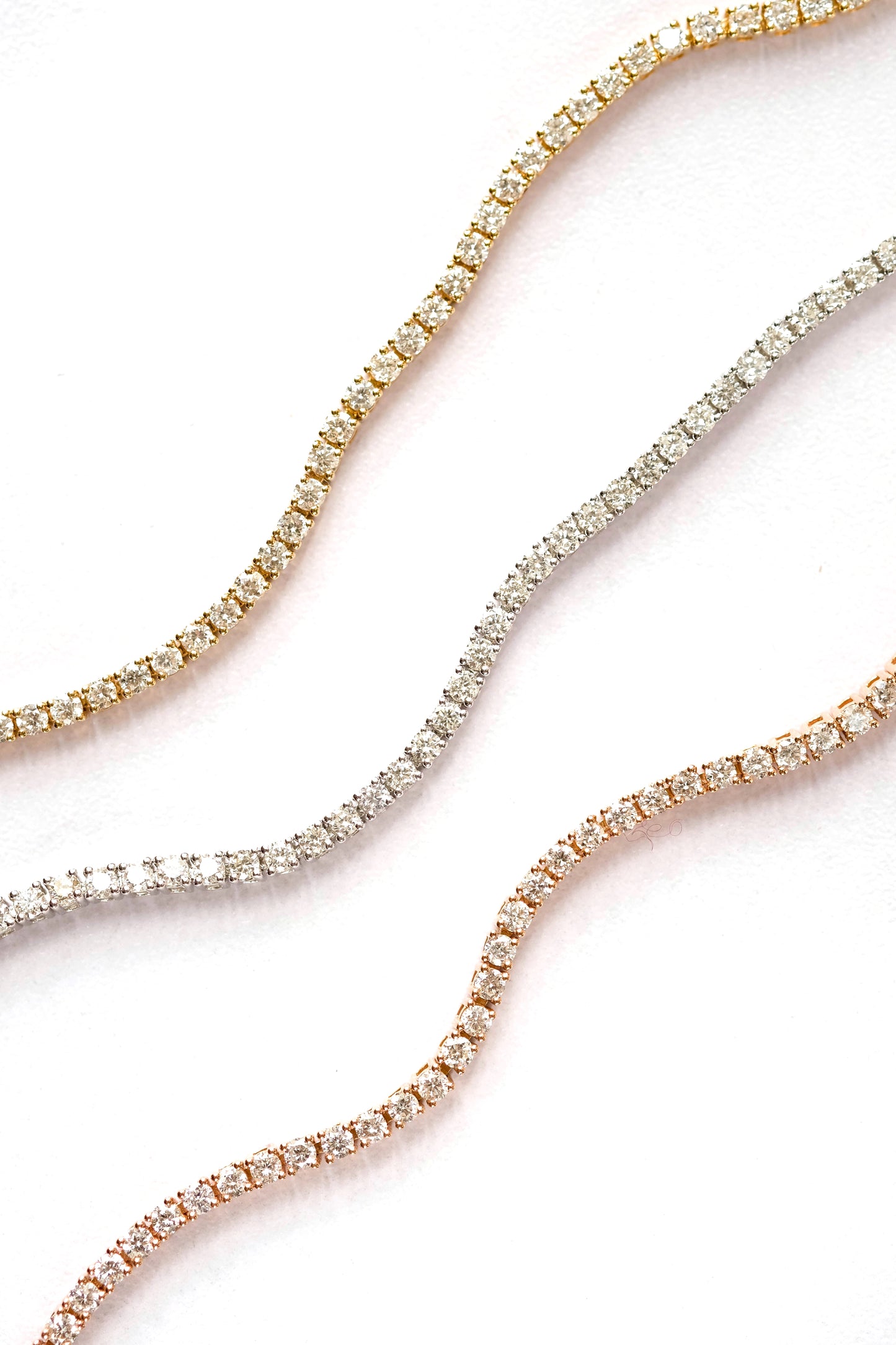 Yellow gold & diamond 'tennis' bracelet