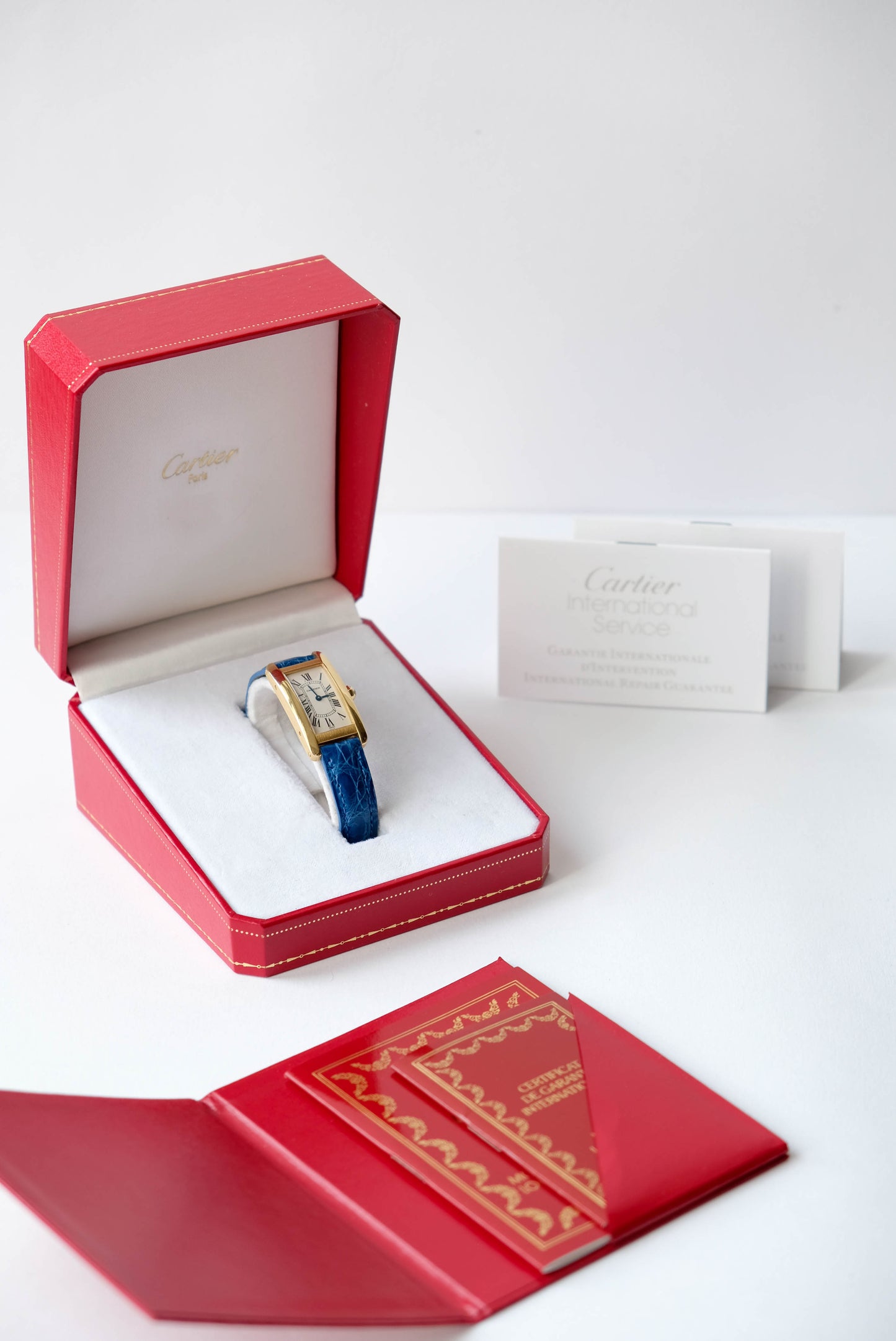 Cartier Tank Américaine Or jaune - full set